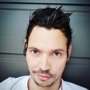 Meet your Posher, Luis